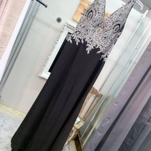 New without tags formal dress, size XL